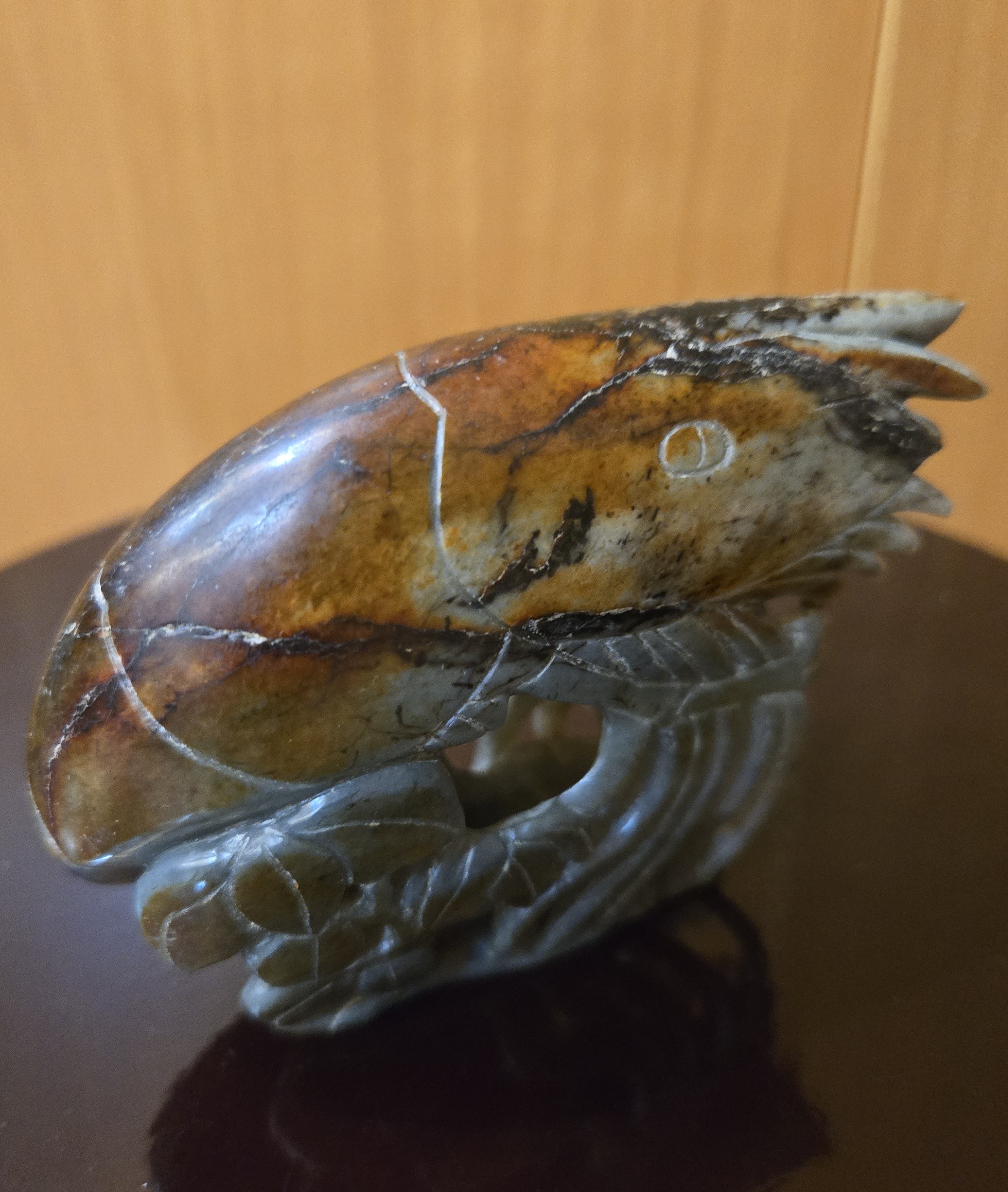 近朱者赤，近墨者黑；在人生旅途中，除了努力工作，也要謹慎交友！